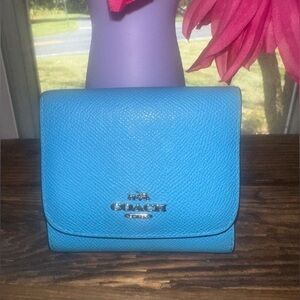 Coach Vibrant Sky Blue Leather Tri Fold Wallet...EUC